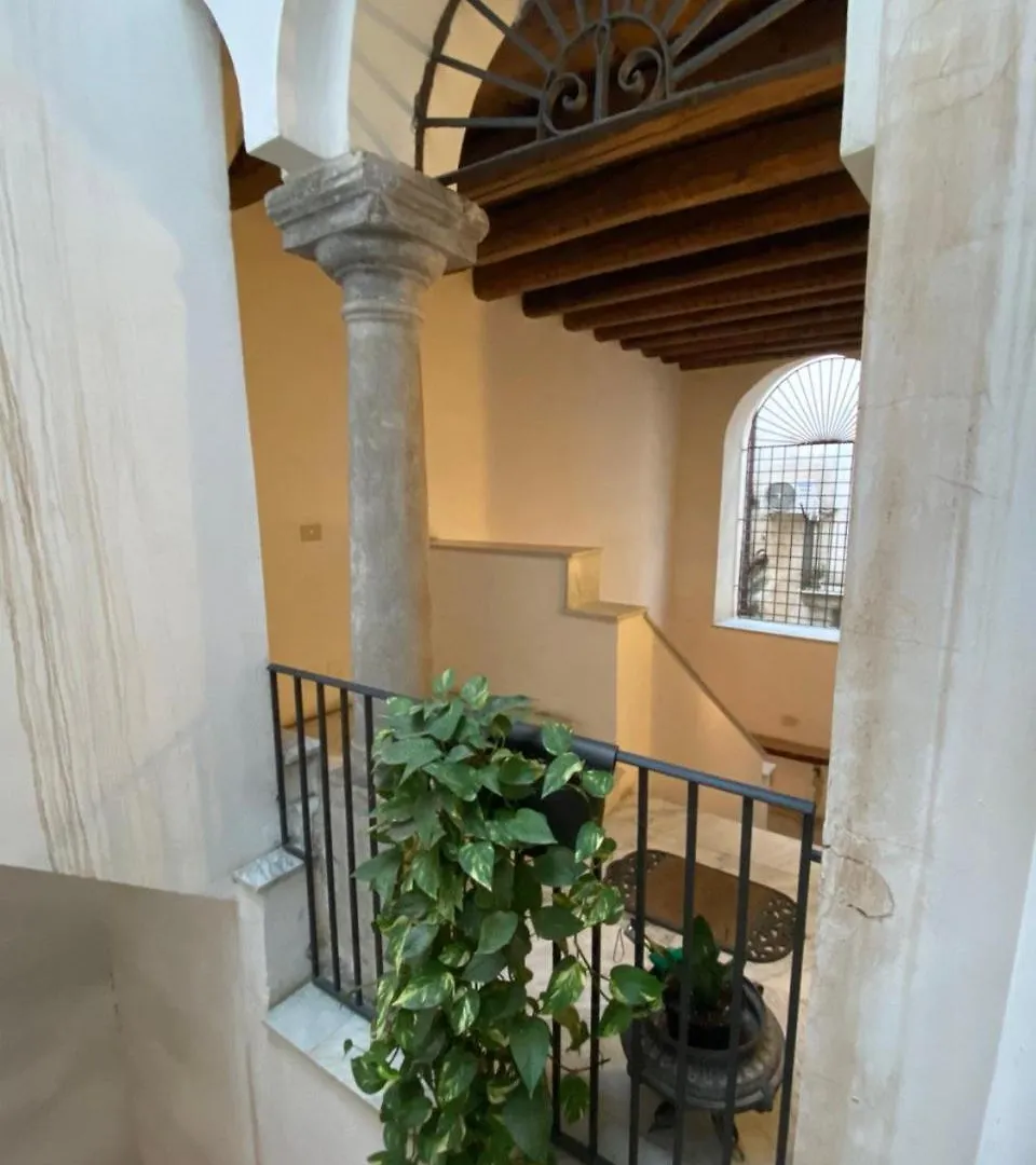 Bonello Vacanza Palermo 0*,  Italië